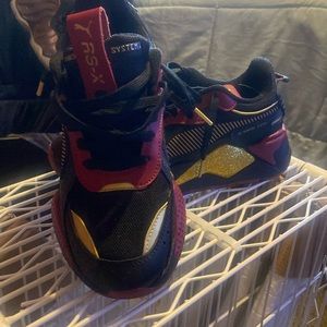 Puma Sneakers